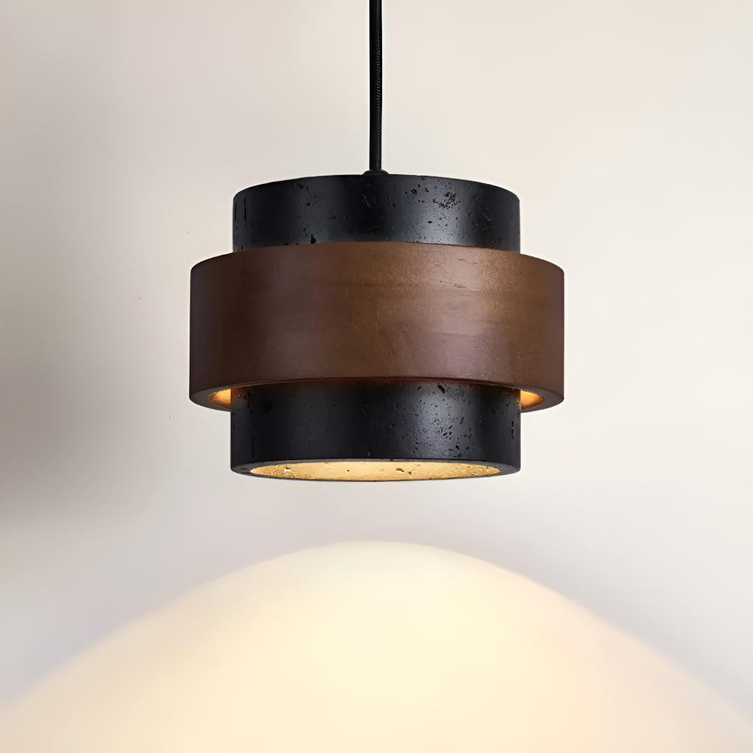 Illuminazione a Sospensione in Travertino per Isola Cucina e Zona Pranzo