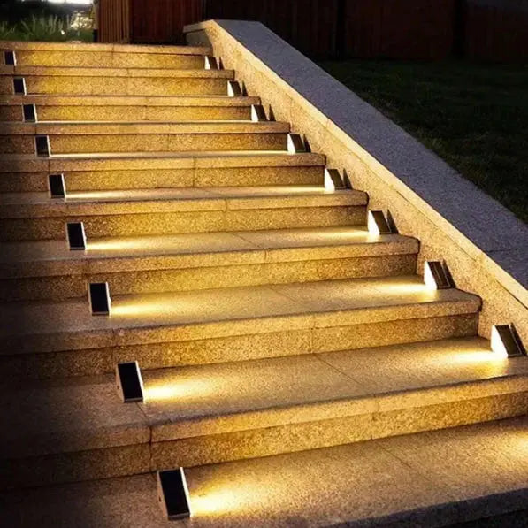 Luce per scale | Controllo automatico della luminosità | Resistente alle intemperie | StepGlow