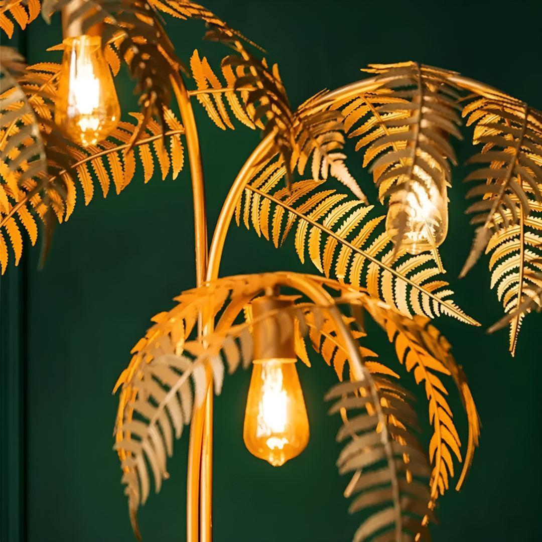 Lampada da Terra Tropicale a Palma Dorata per Illuminazione Moderna della Casa