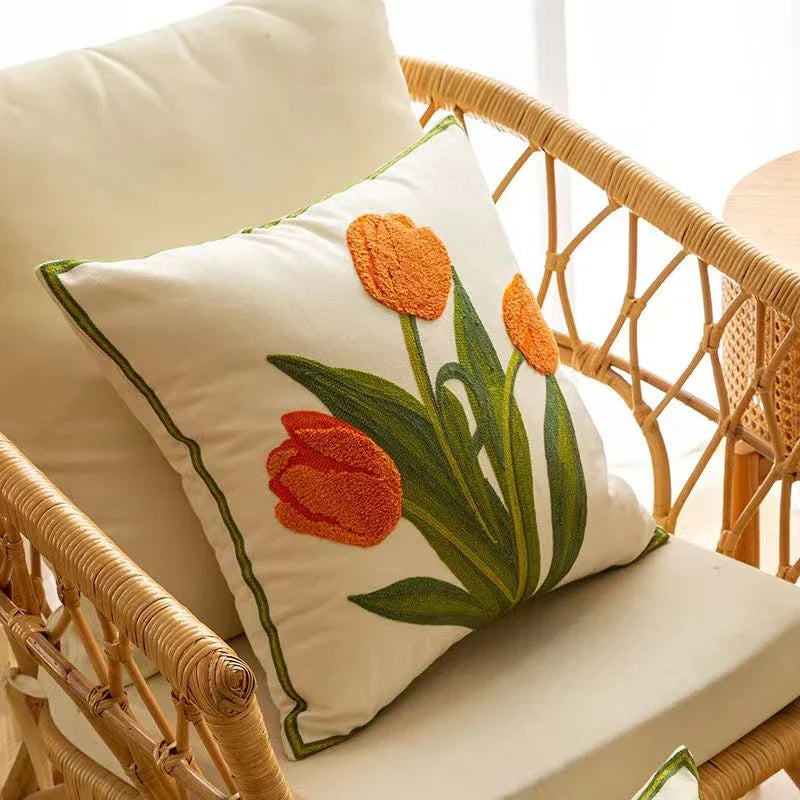 Copripiumino Ricamato con Tulipani