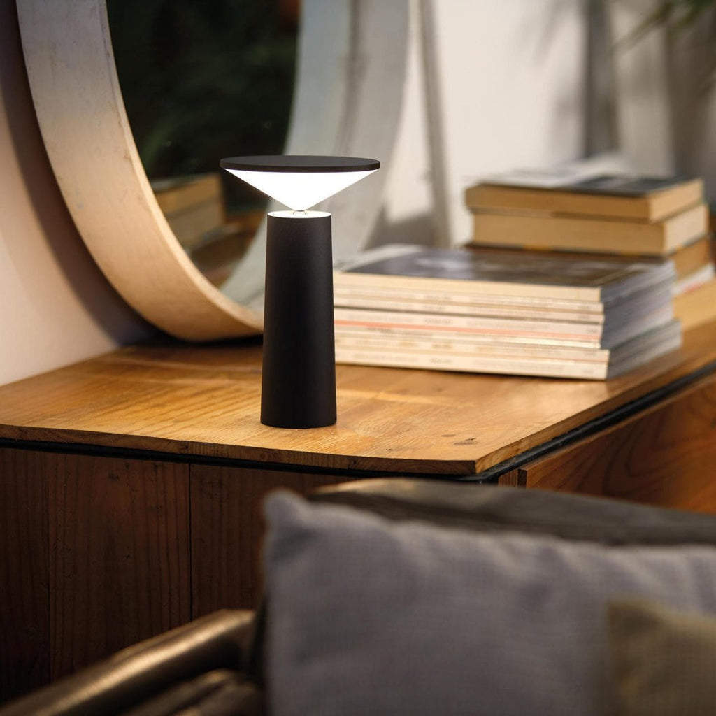 Lampada da Tavolo Aurora Design Moderno Dimmerabile ed Elegante