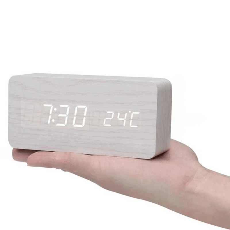 WOODSENSE – Orologio in legno LED con controllo vocale per una visualizzazione elegante del tempo