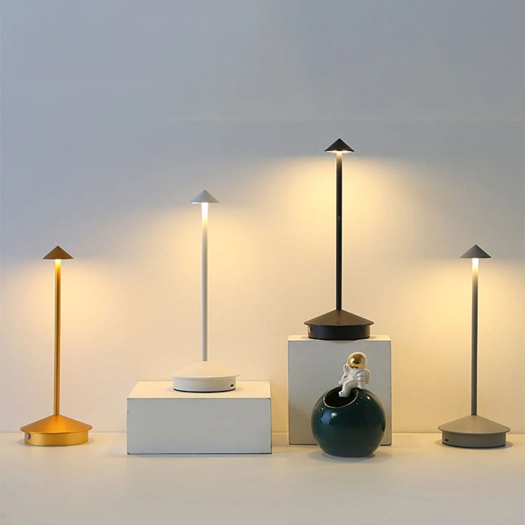 Lampada da Tavolo LED Robyn Arrow