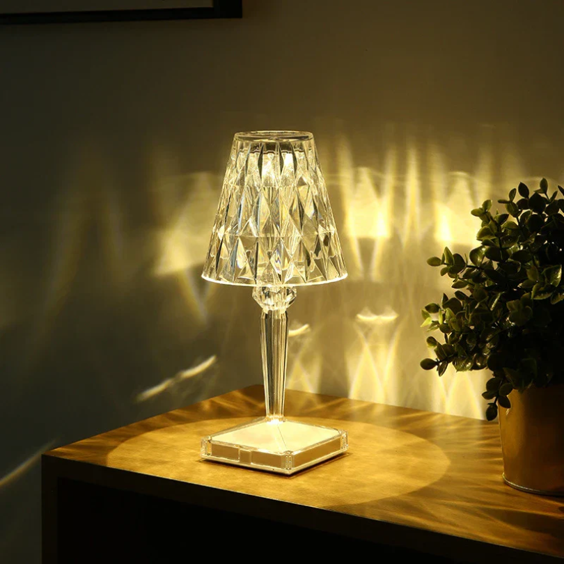 Lampada da tavolo chic con design in cristallo - CrystalLuxe