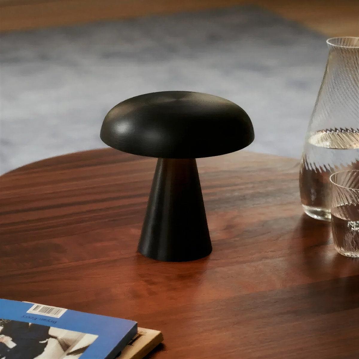 Lampada da Tavolo in Stile Vintage a Forma di Fungo con Illuminazione Calda