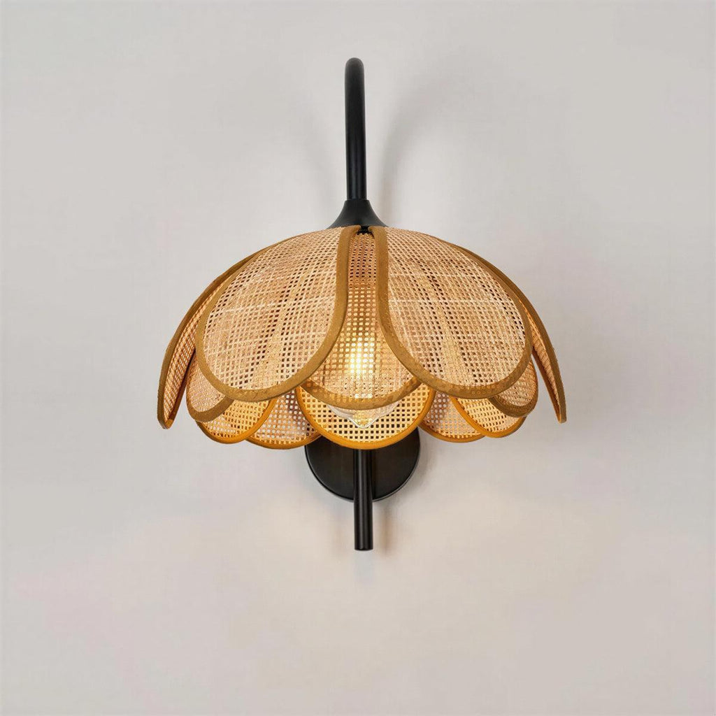 Applique da Parete con Design in Rattan Bloom