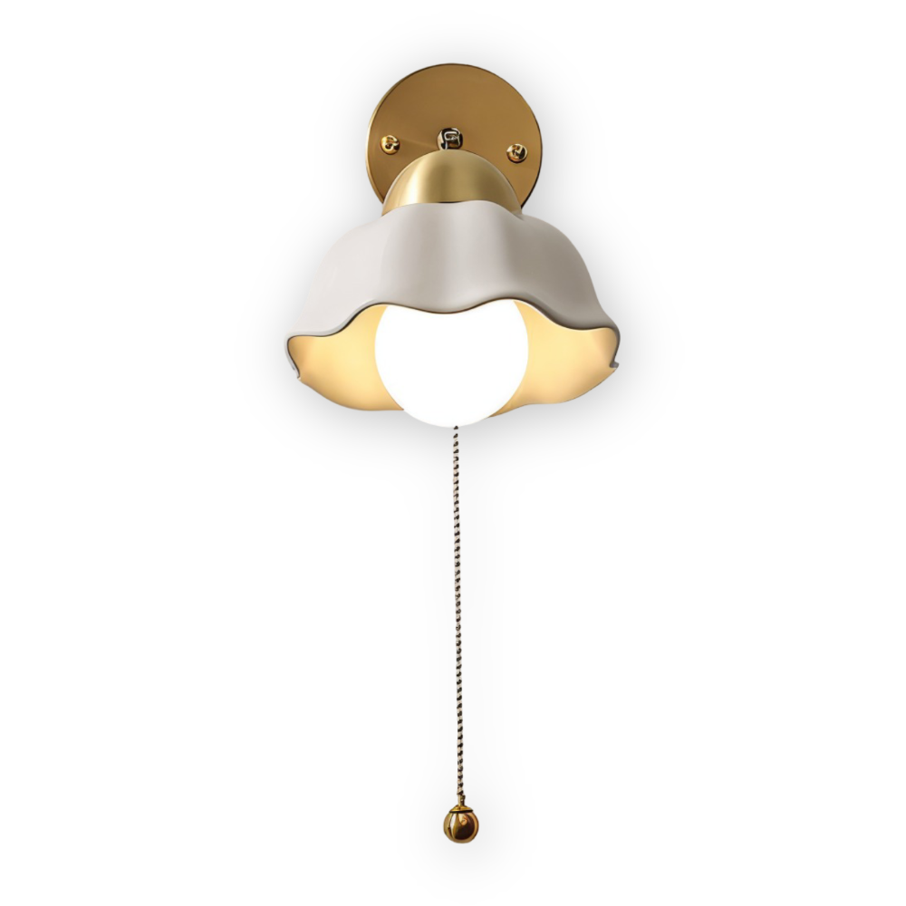 FleurLume – Lampada da Parete in Bianco e Oro con Design Floreale Francese Classico per Camera da Letto