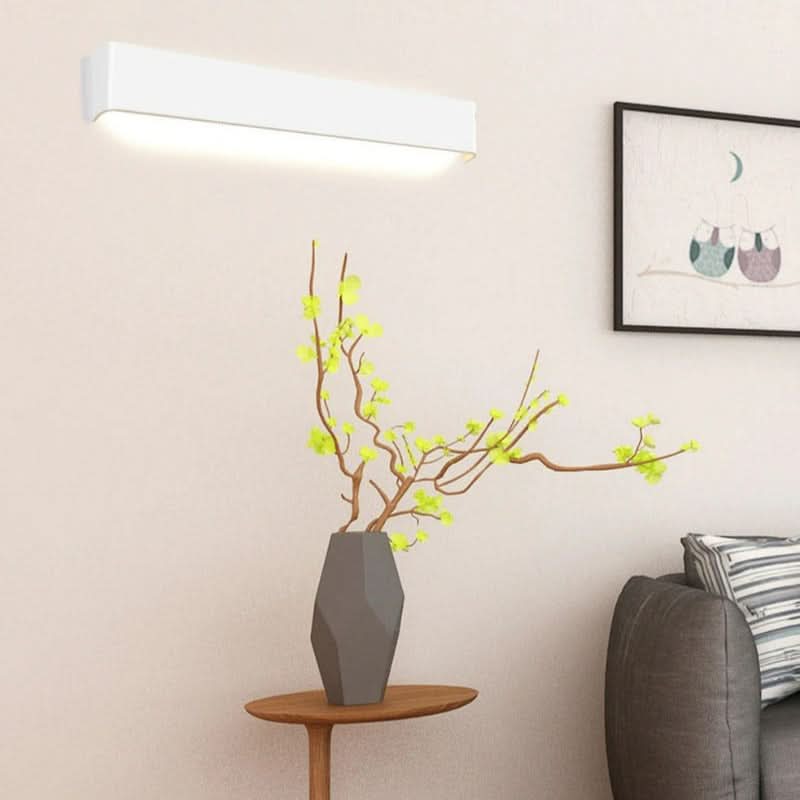 Lampada da Parete LED Contemporanea – Luce in Alluminio Nero Elegante