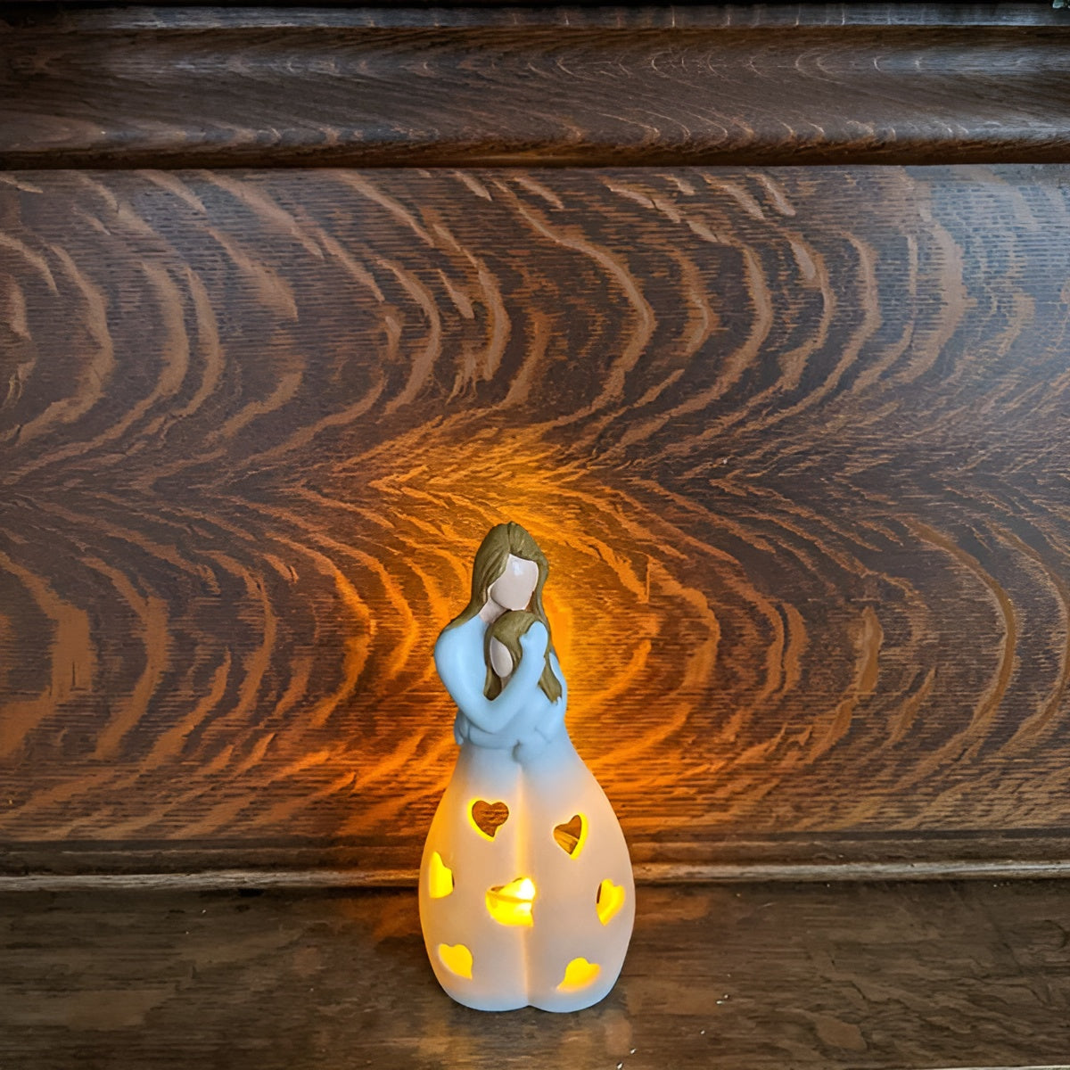 Figura di Madre e Figlia Abbracciante Porta Candela Flickering - LoveGlow