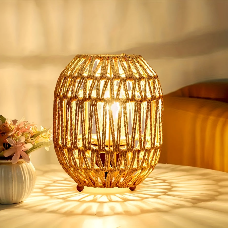 Lampada da Tavolo Bohemien in Rattan – Accento di Luce Fatta a Mano per Camera da Letto o Soggiorno