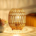 Lampada da Tavolo Bohemien in Rattan – Accento di Luce Fatta a Mano per Camera da Letto o Soggiorno
