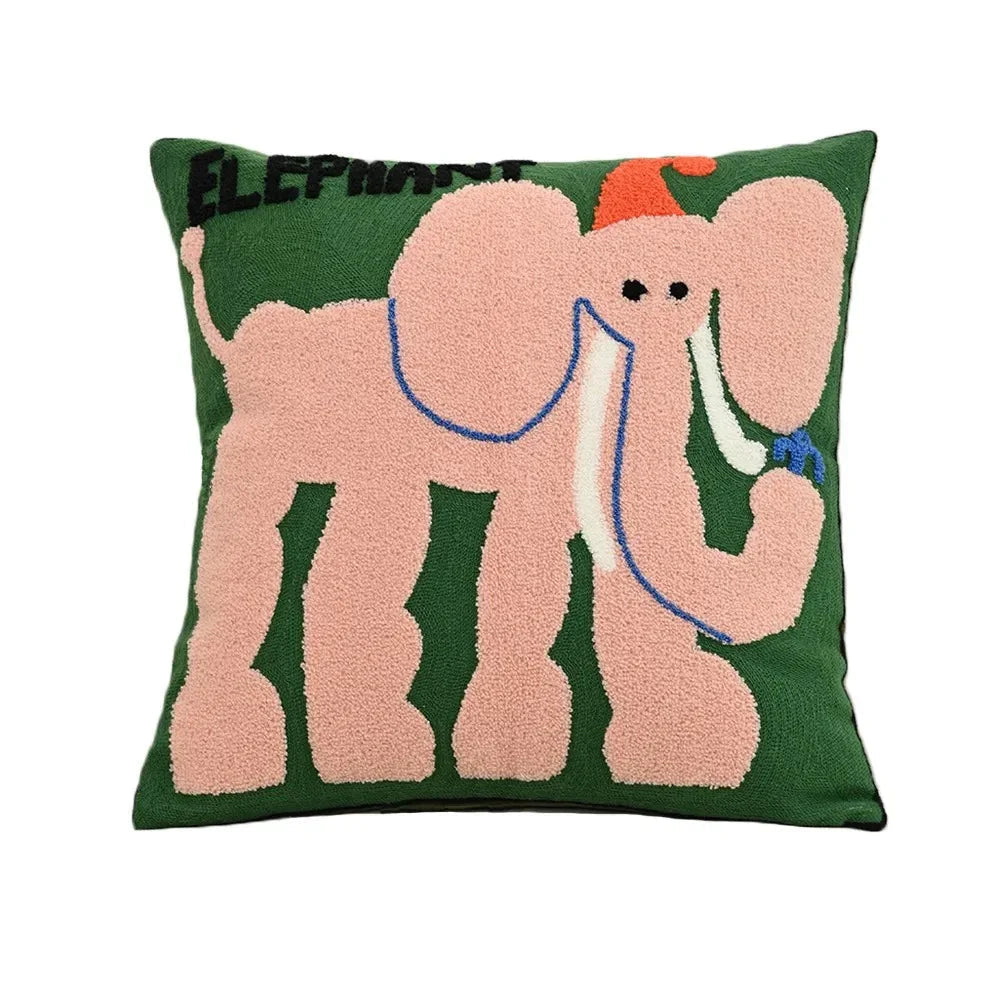 Kelro | Copertura per cuscino ricamata con animale nordico per decorare il divano