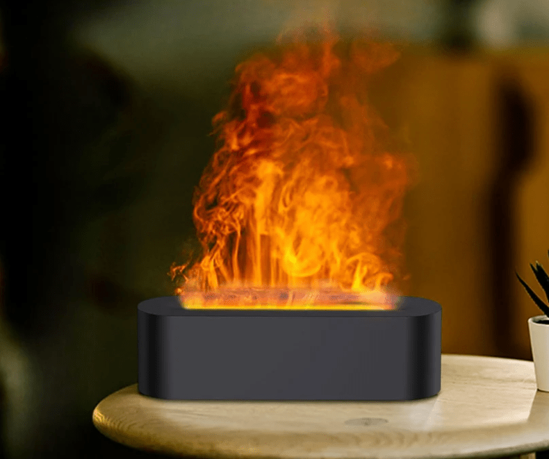 Umidificatore d'aria con effetto fiamma e diffusore di aromaterapia