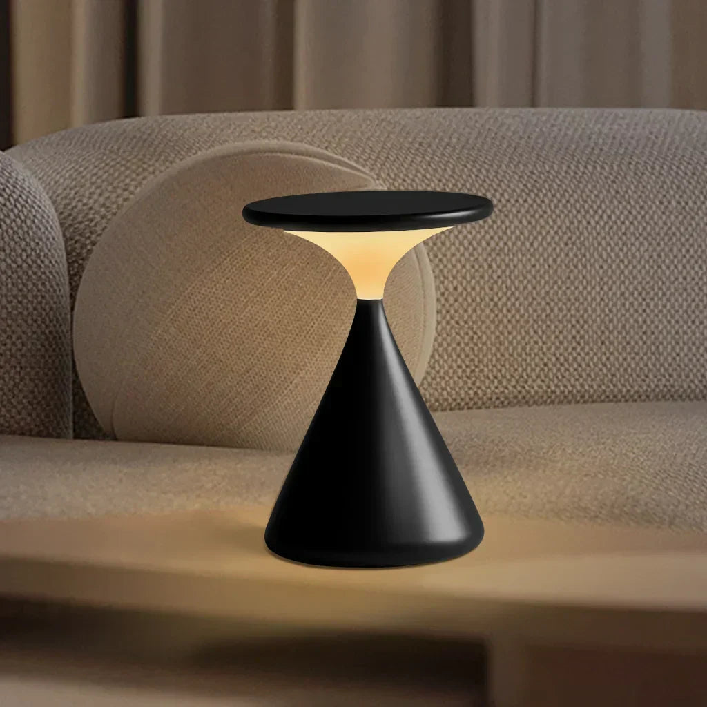 Lampada da Tavolo LED Dimbare Aeron a Clessidra – Elegante e Senza Fili