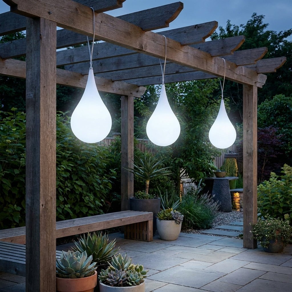 Lampada a sospensione da esterno con design a goccia d'acqua