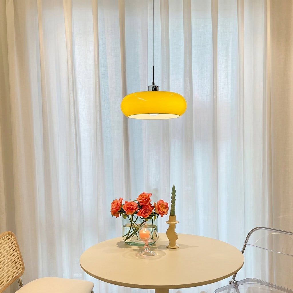 Lampada a sospensione Bauhaus con paralume a cupola rotonda