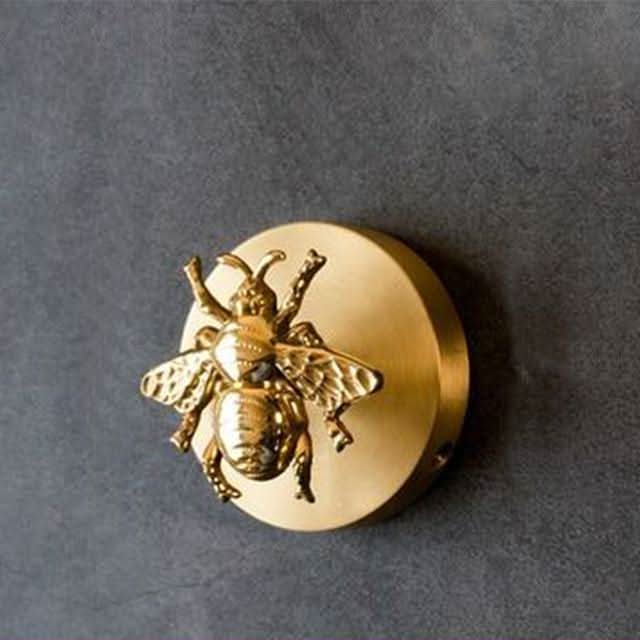 Appendiabiti da Parete in Ottone con Accenti Dorati
