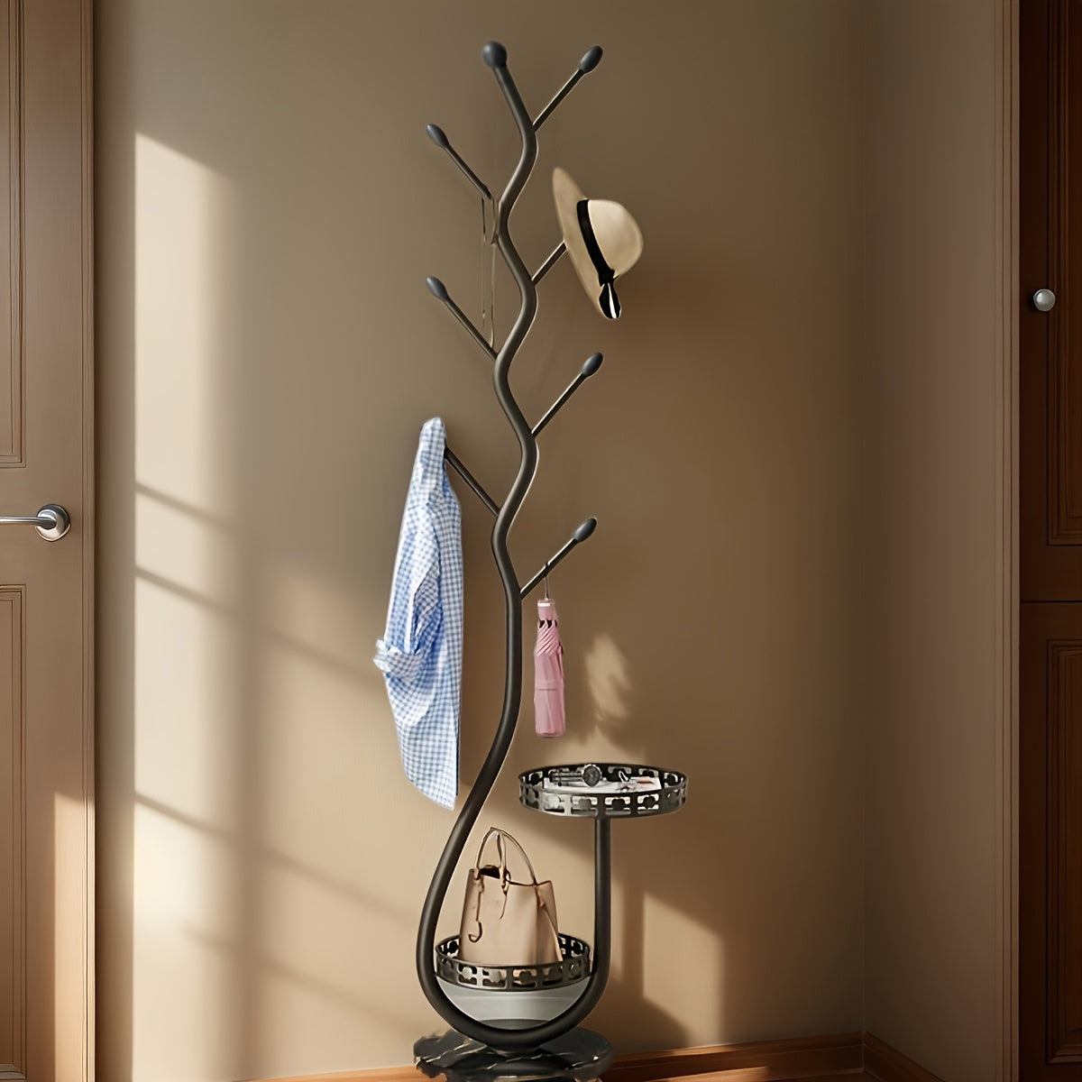 BranchLine Appendino da Terra – Stile e Funzionalità per un'Organizzazione Elegante
