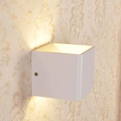 Lampada da parete LED Garduru | Moderna, Versatile ed Efficiente