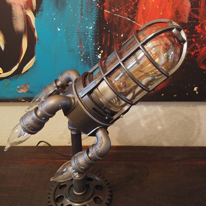 Lampada a razzo Steampunk