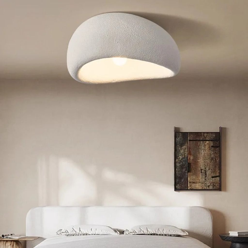 CALMLIGHT – Lampada da soffitto in resina minimalista per spazi sereni