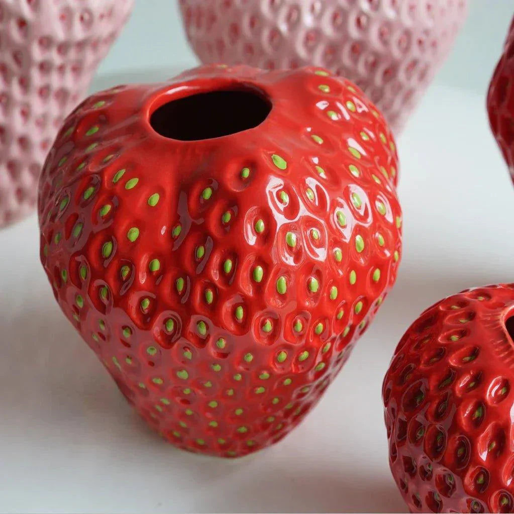 Vaso Decorativo in Ceramica a Forma di Fragola per Fiori e Decorazione da Tavolo