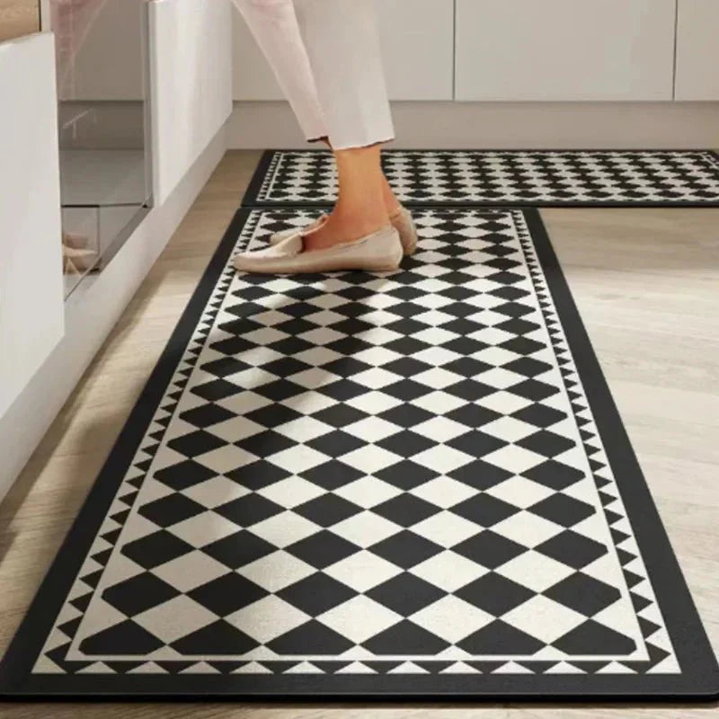 COMFORUG – Tappeto Antiscivolo per Comfort Quotidiano in Casa