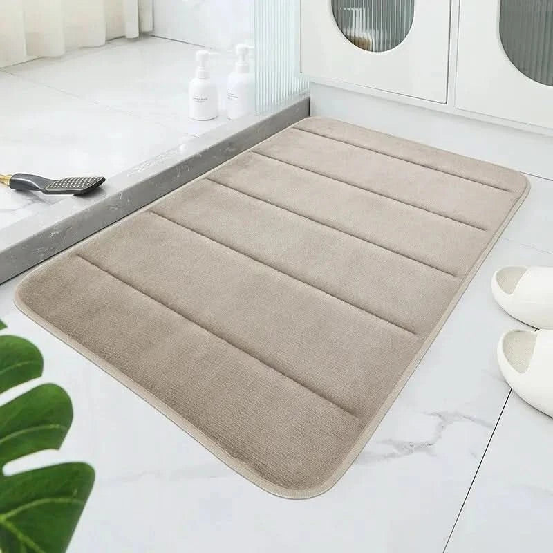 TAPPETO IN VELLUTO CORALLO – Tappeto da Bagno Morbido con Design Antiscivolo per Comfort e Sicurezza