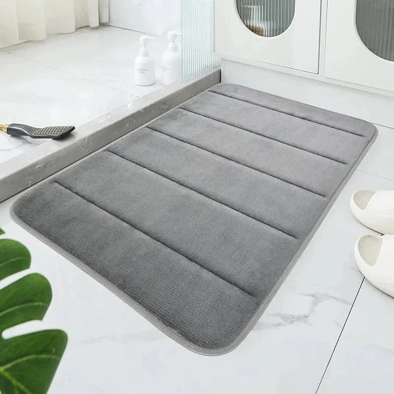TAPPETO IN VELLUTO CORALLO – Tappeto da Bagno Morbido con Design Antiscivolo per Comfort e Sicurezza