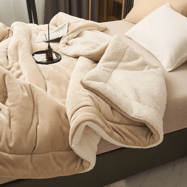 CozyLuxe – Coperta in Pile Lussuosa per il Massimo Comfort