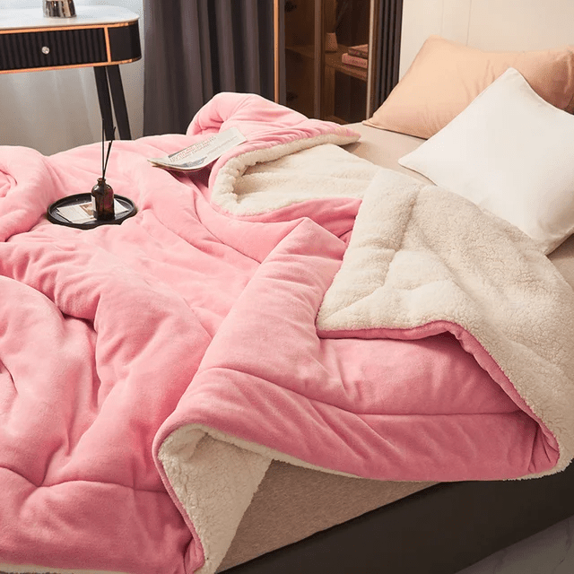 CozyLuxe – Coperta in Pile Lussuosa per il Massimo Comfort