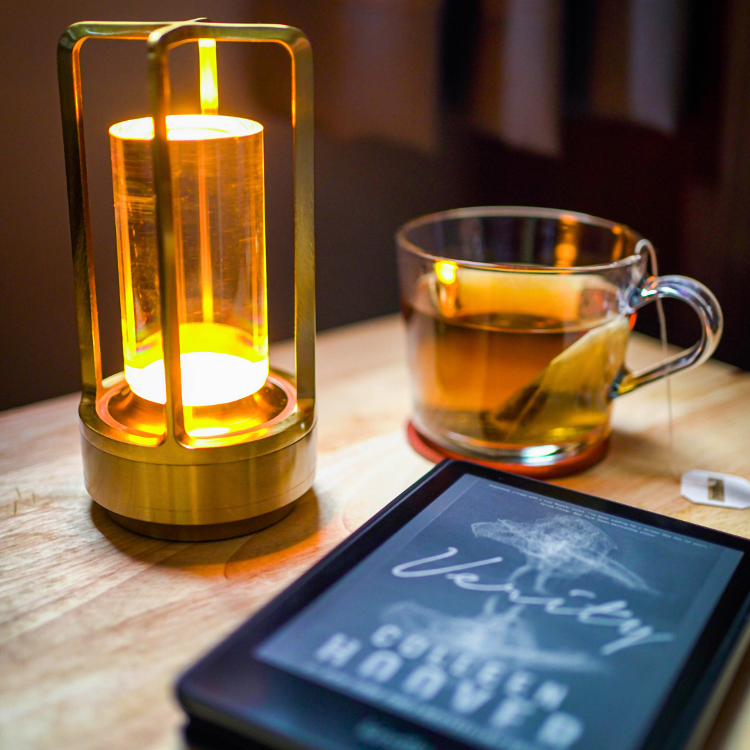 Crystal Lantern LED Wireless Lamp with USB Charging Port