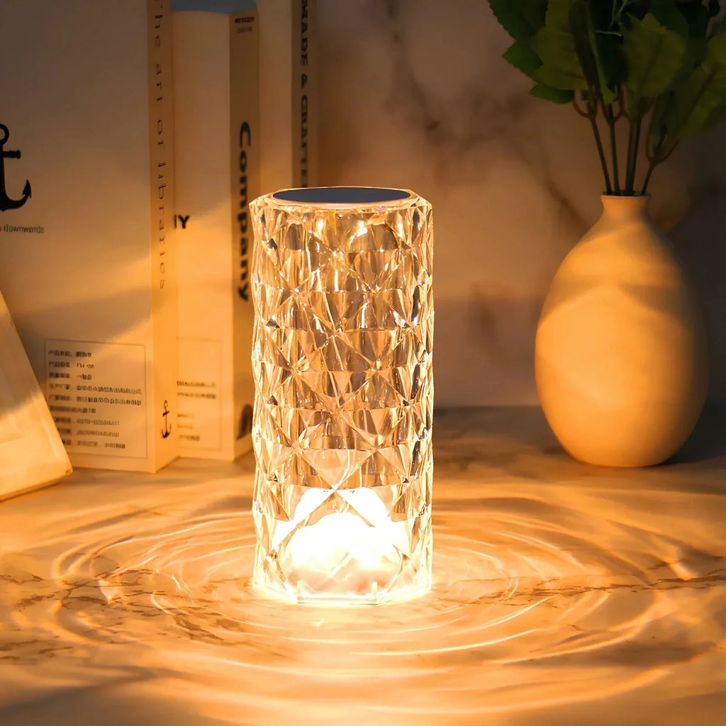 Lampada da tavolo LED a diamante con rosa di cristallo decorativa
