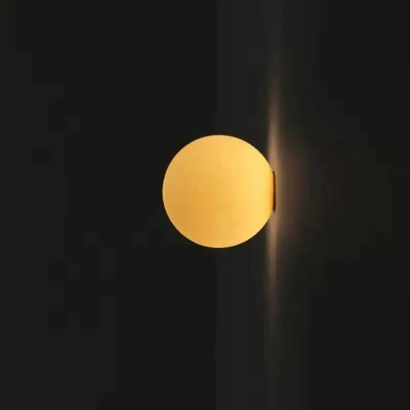 Lampada da Parete in Vetro Satinato