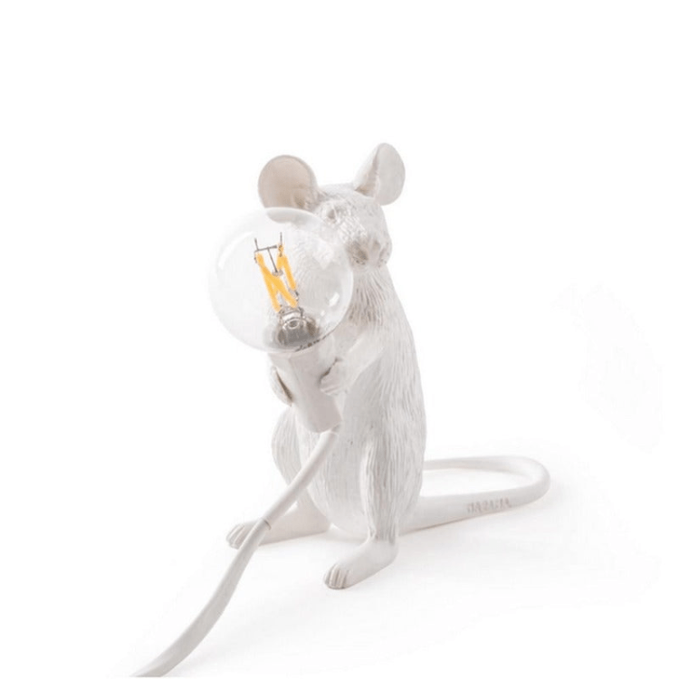Mousey – Lampada da tavolo con Design Giocoso e Unico Punto di Attrazione