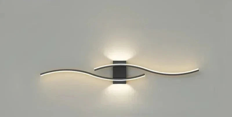 Moderna Applique LED – Design a Onde, Stile Minimalista | Brehn