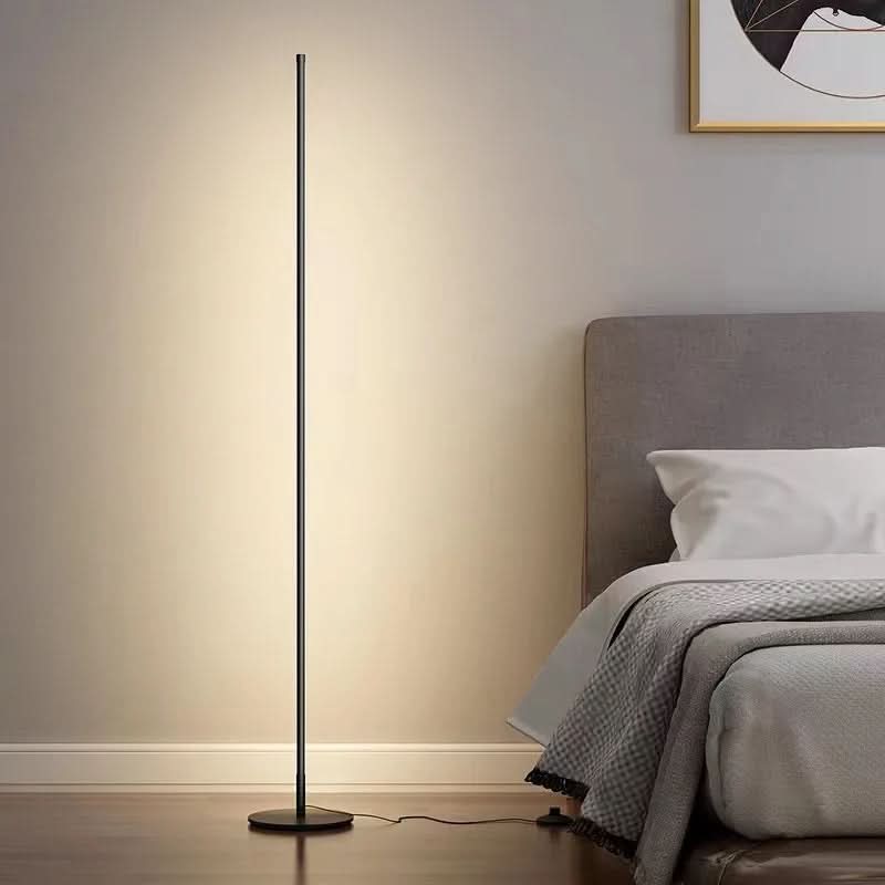 FLORGLOW Lampada da Terra in Metallo – Dimmerabile ed Elegante per ogni Soggiorno