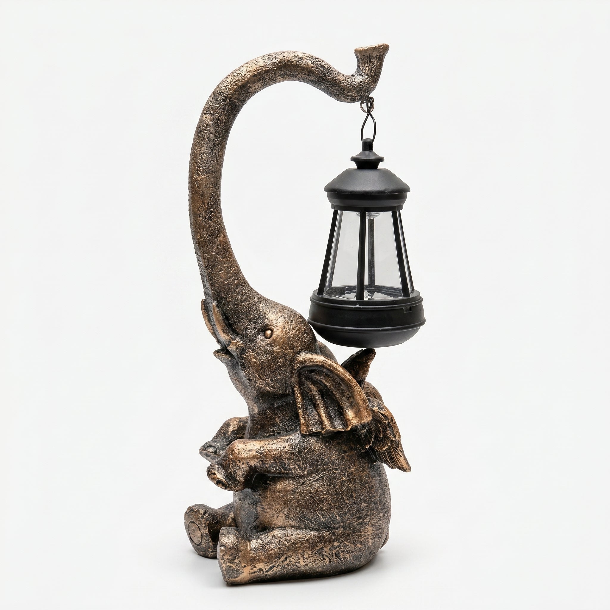 Scultura di elefante con lanterna per percorsi esterni