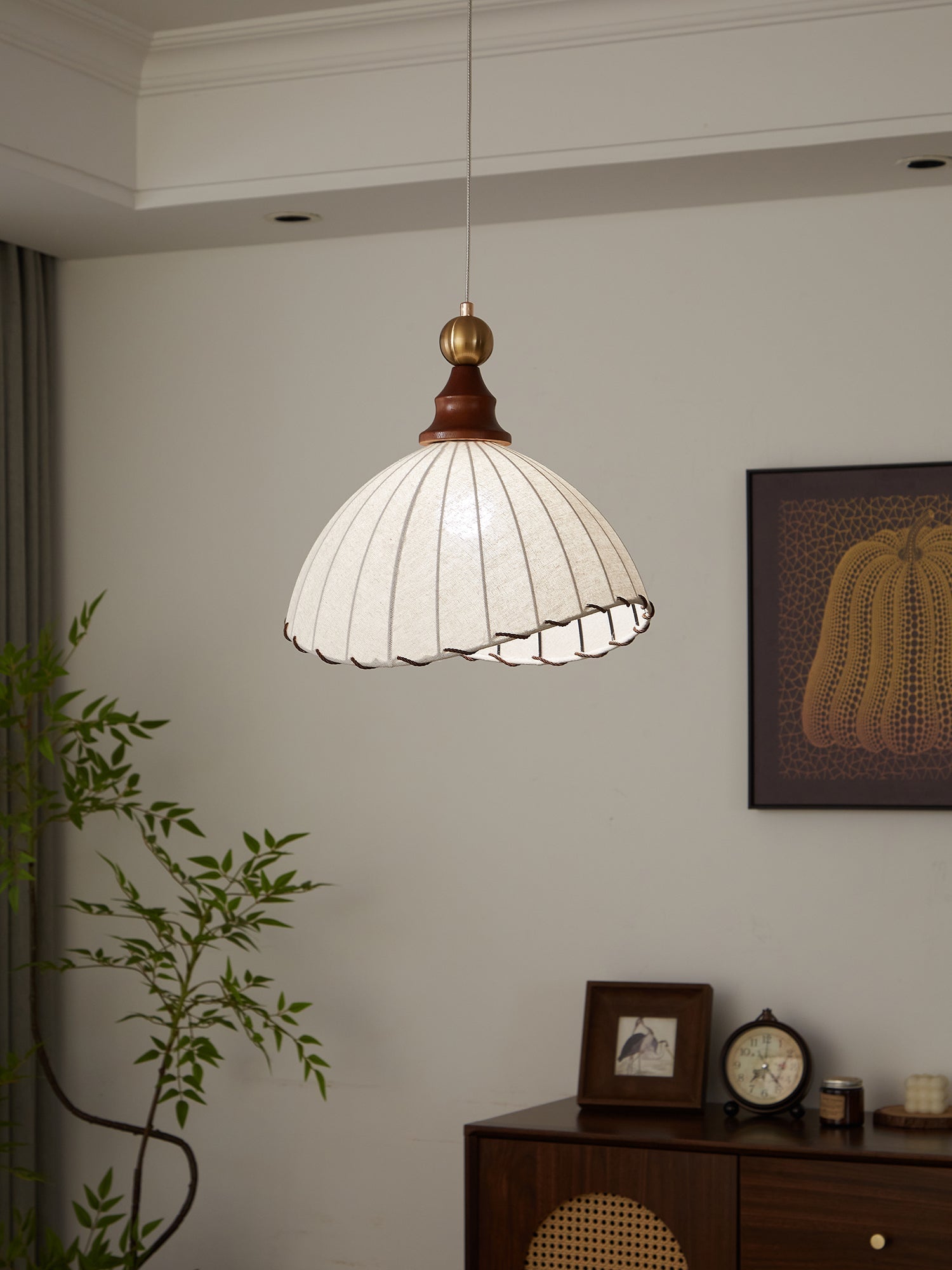 Elegant Eldora Pendant Light - Timeless Design