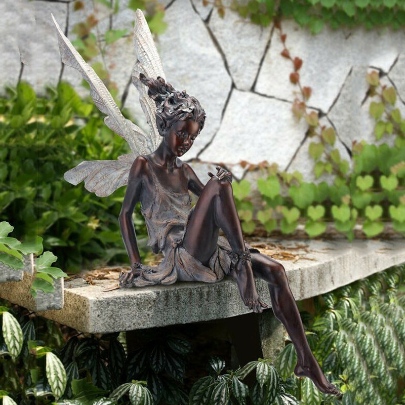 Statua della Fata del Giardino