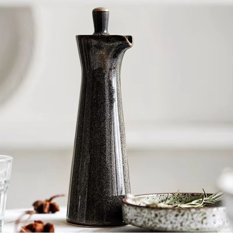 Fabian – Bottiglia d'olio in ceramica con beccuccio per cucina e tavolo