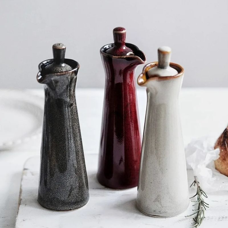 Fabian – Bottiglia d'olio in ceramica con beccuccio per cucina e tavolo