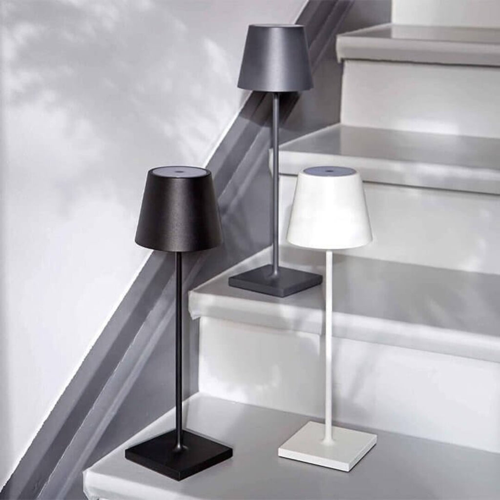 Lampada da tavolo wireless 2025 con dimmer touch
