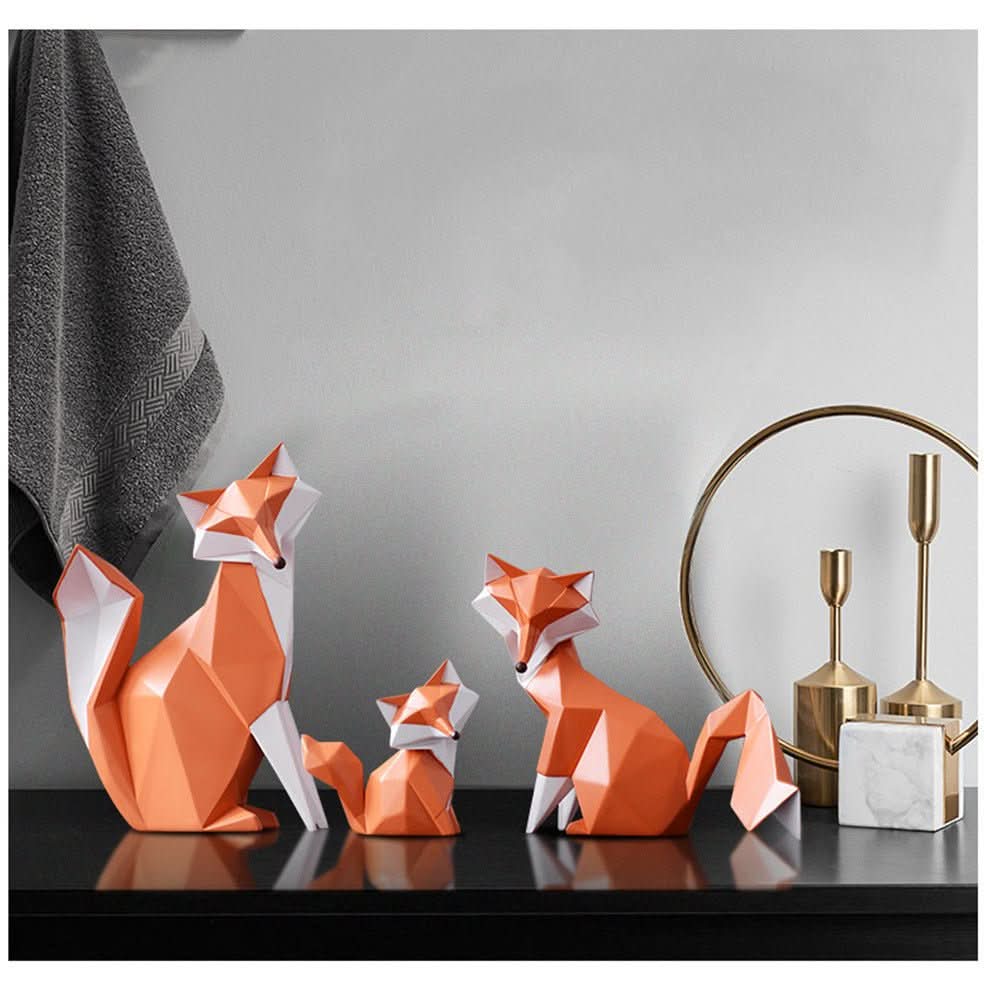 Figurina di Volpe Geometrica – Scultura Moderna in Resina