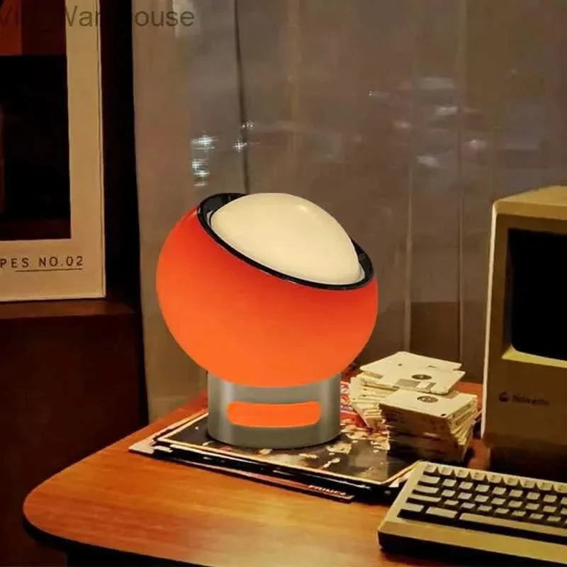 Lampada da Tavolo in Vetro Opalino Bauhaus