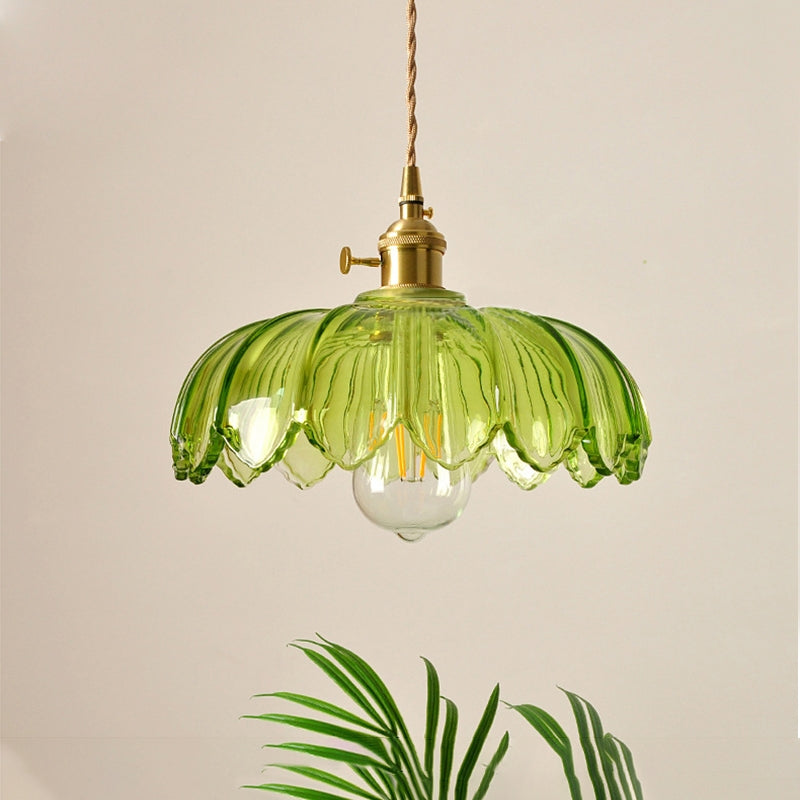 Luce in vetro che incanta per i dettagli!