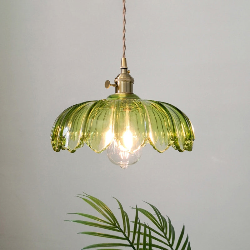 Luce in vetro che incanta per i dettagli!