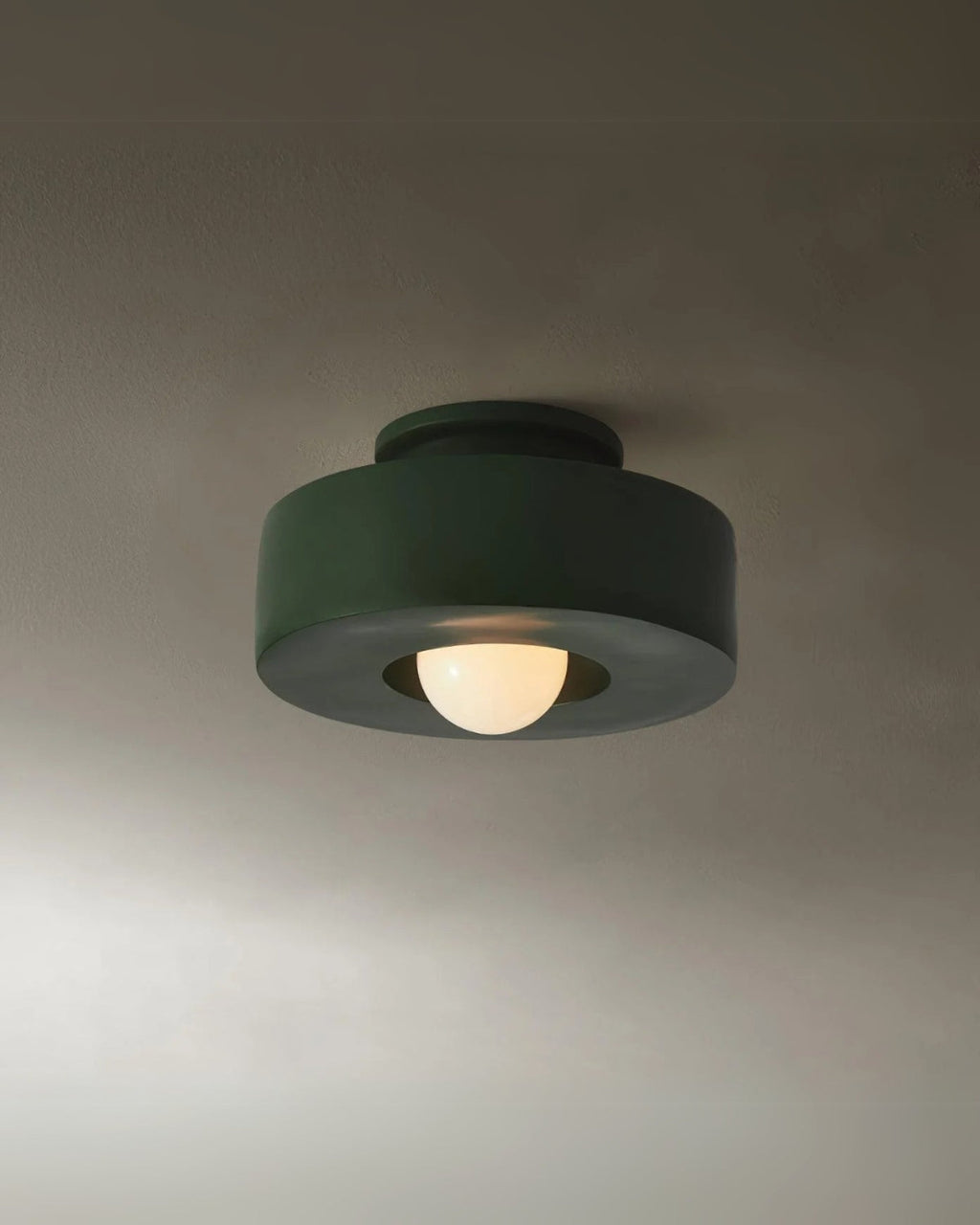 Velmira | Illuminazione a soffitto scultorea a LED con luce bianca calda 3000K per interni moderni