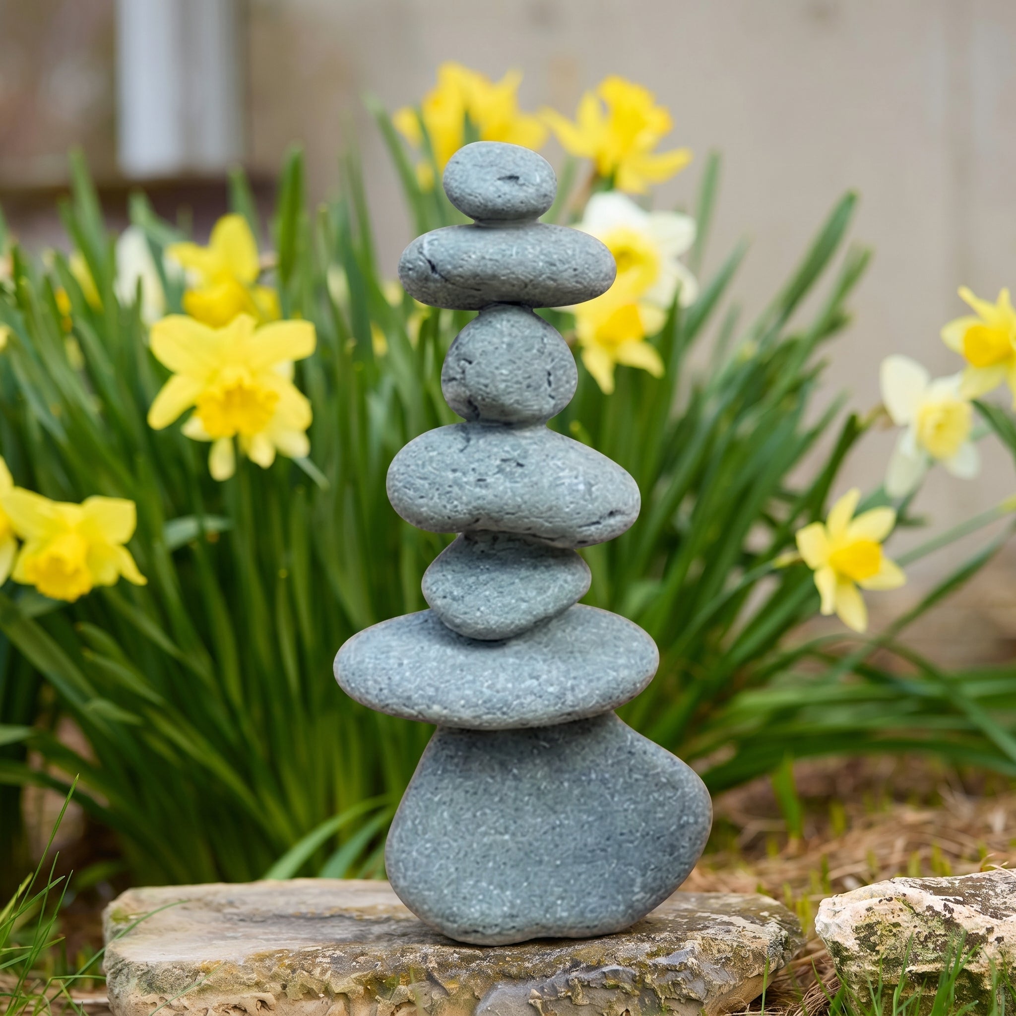 Scultura in Calcare fatta a mano per decorazione da giardino