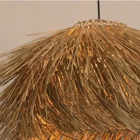 Lampada a Sospensione in Rattan Fatta a Mano per un Atmosfera Calda e Naturale in Casa